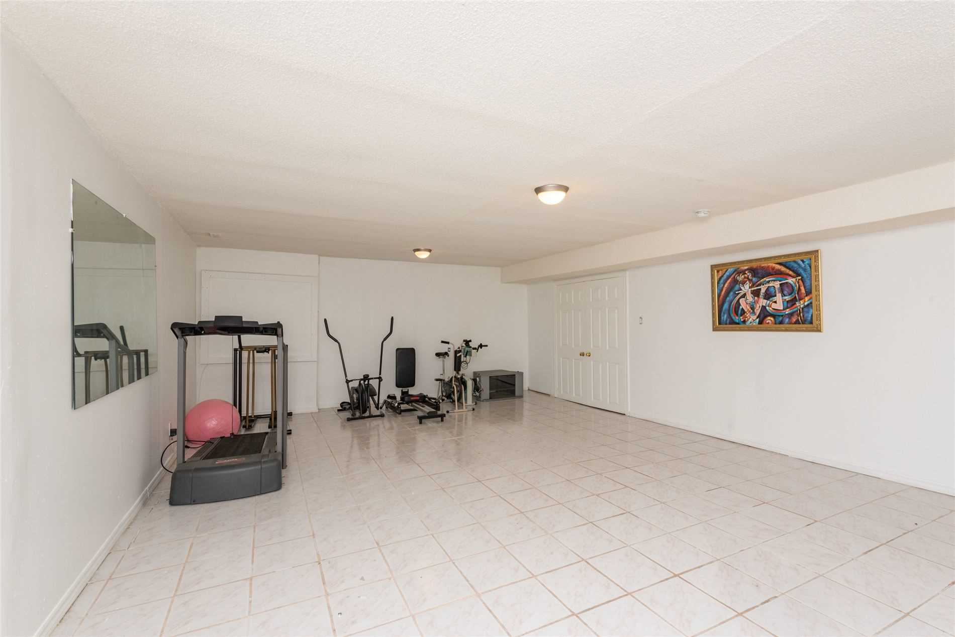 Listing W6005975 - Large Photo # 24
