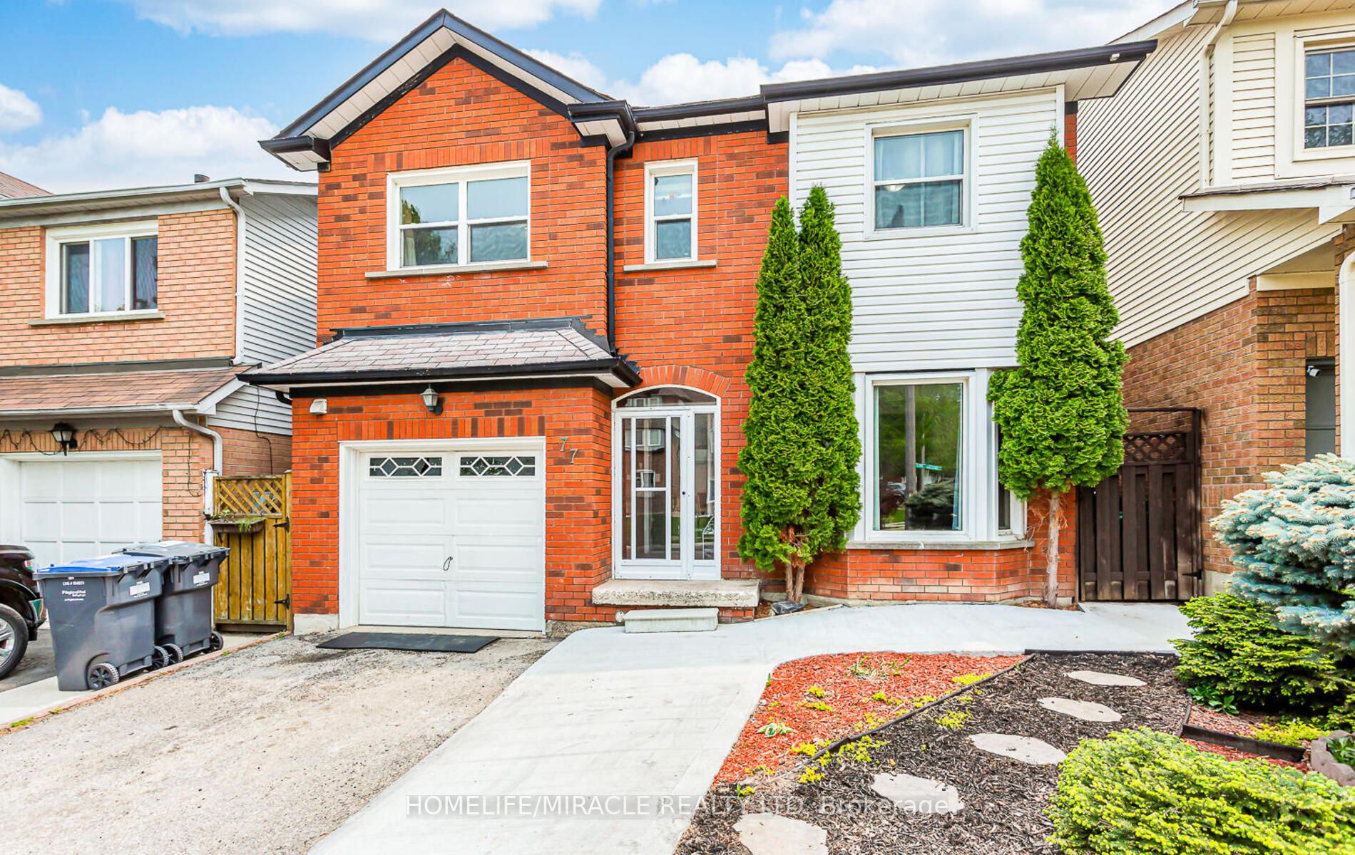 77 Stoneledge Circ N
