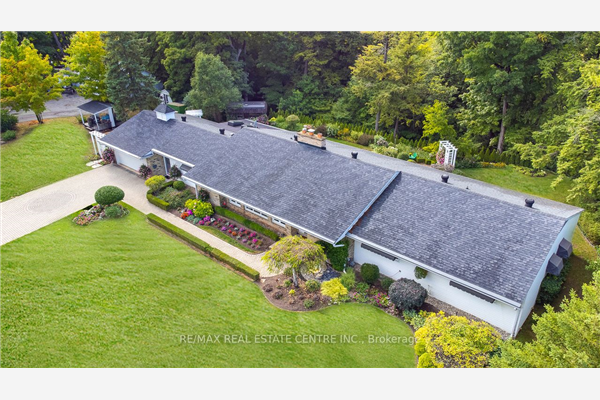 165 Campbell Ave E, Milton
