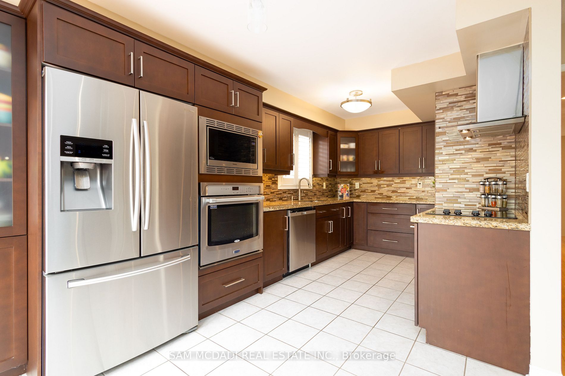 4879 Marble Arch Mews