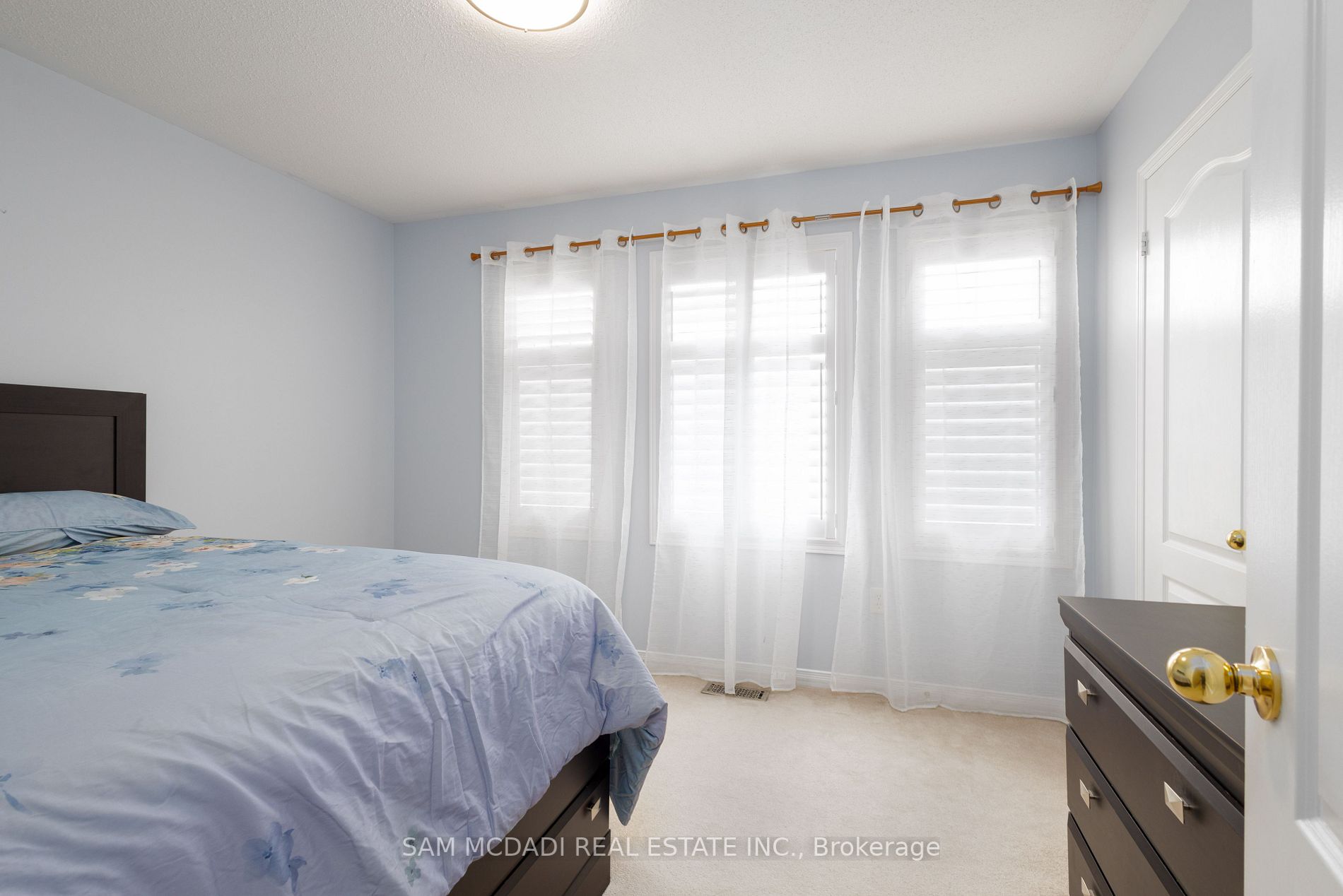 4879 Marble Arch Mews