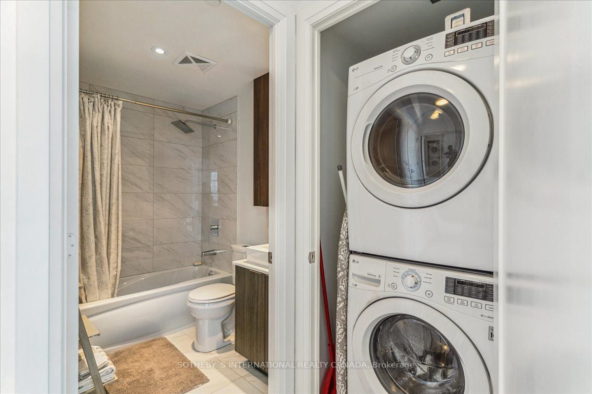 110 Marine Parade Dr, #908