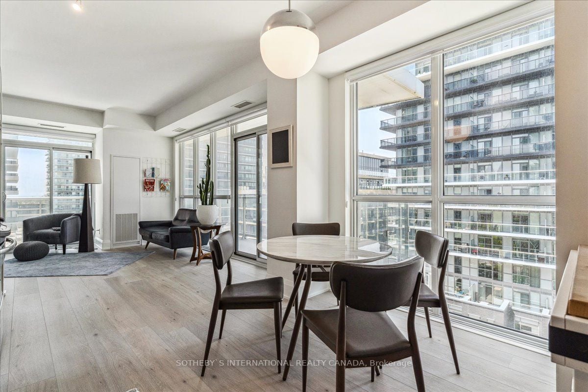 110 Marine Parade Dr, #908