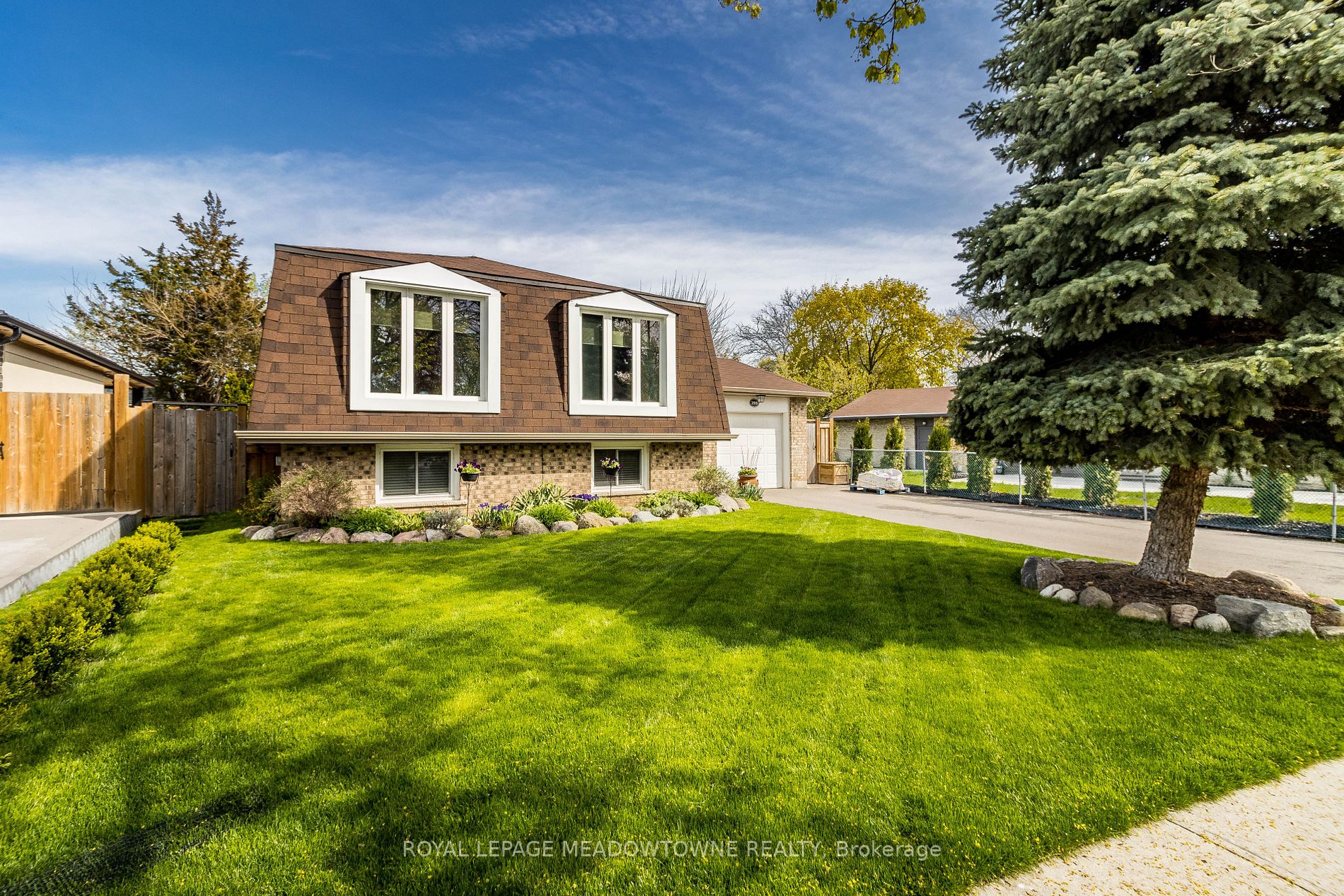 Listing W6006604 - Large Photo # 1