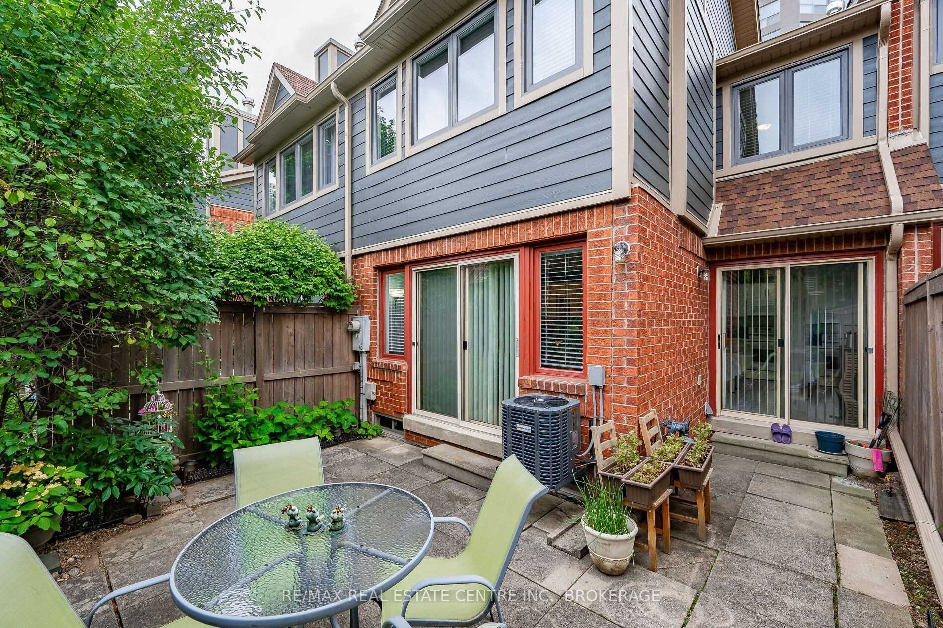 2199 Burnhamthorpe Rd W, #46