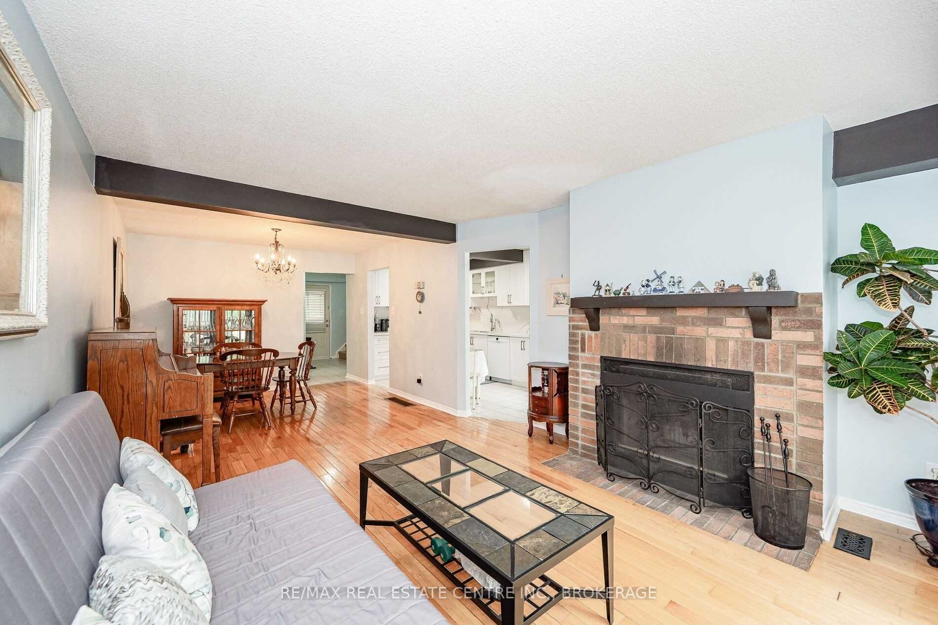 2199 Burnhamthorpe Rd W, #46