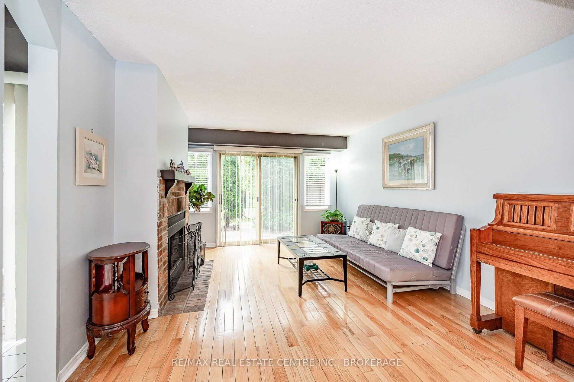 2199 Burnhamthorpe Rd W, #46