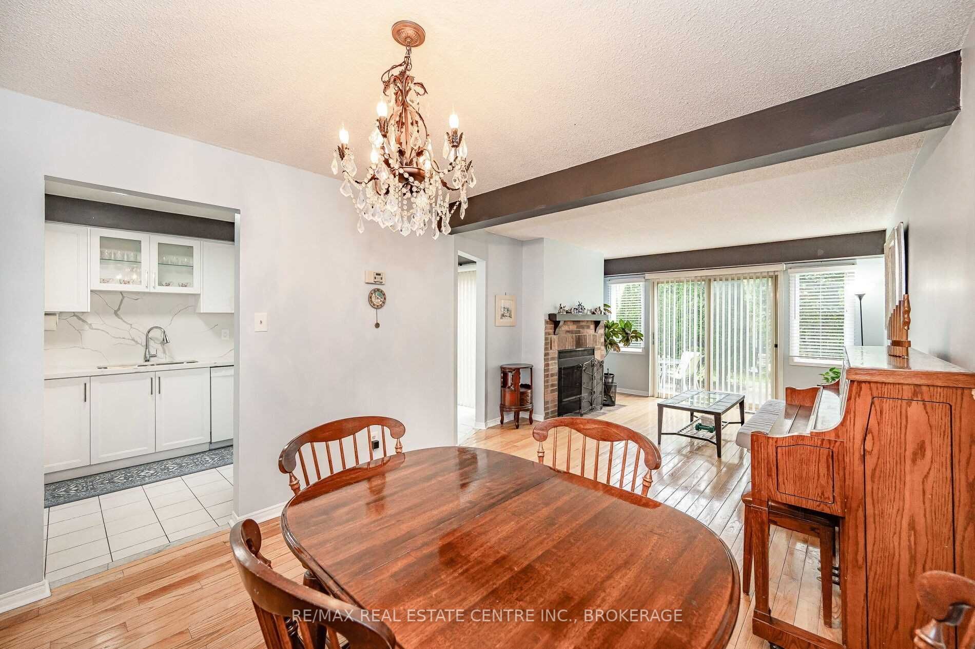 2199 Burnhamthorpe Rd W, #46