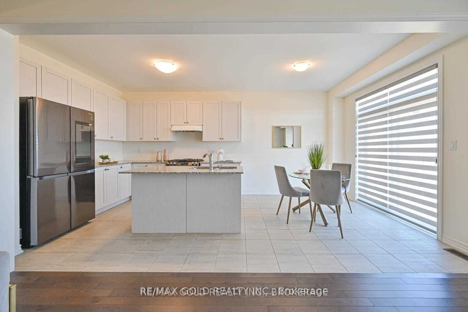 13 Eberly Woods Dr