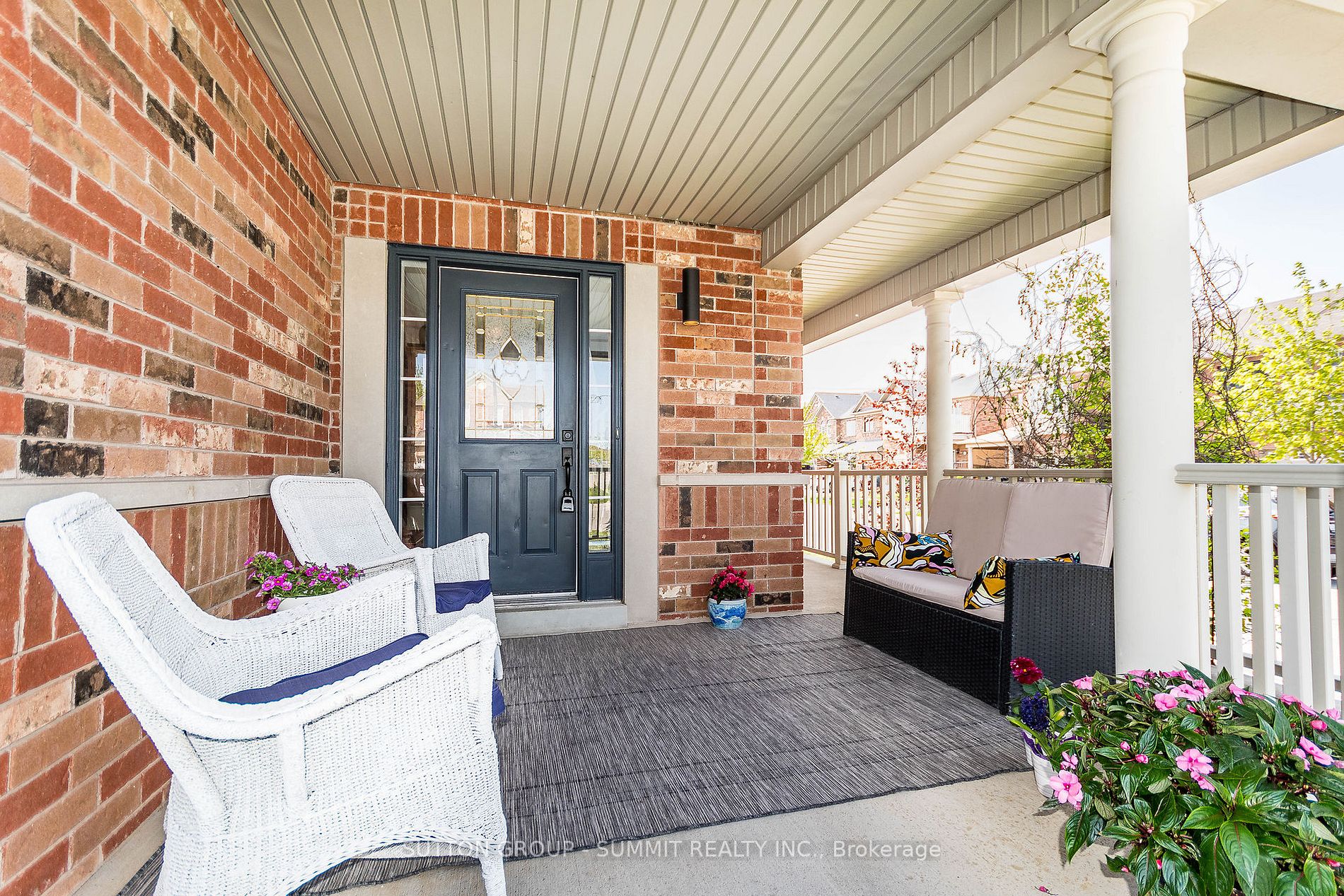 Listing W6007040 - Large Photo # 2