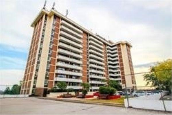 541 Blackthorn Ave, Toronto