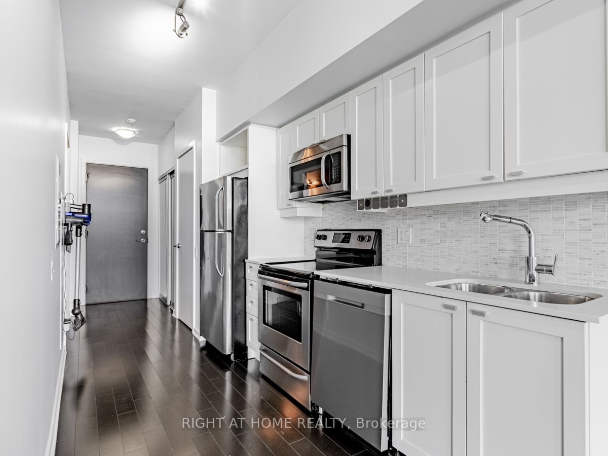 Listing W6008032 - Large Photo # 6