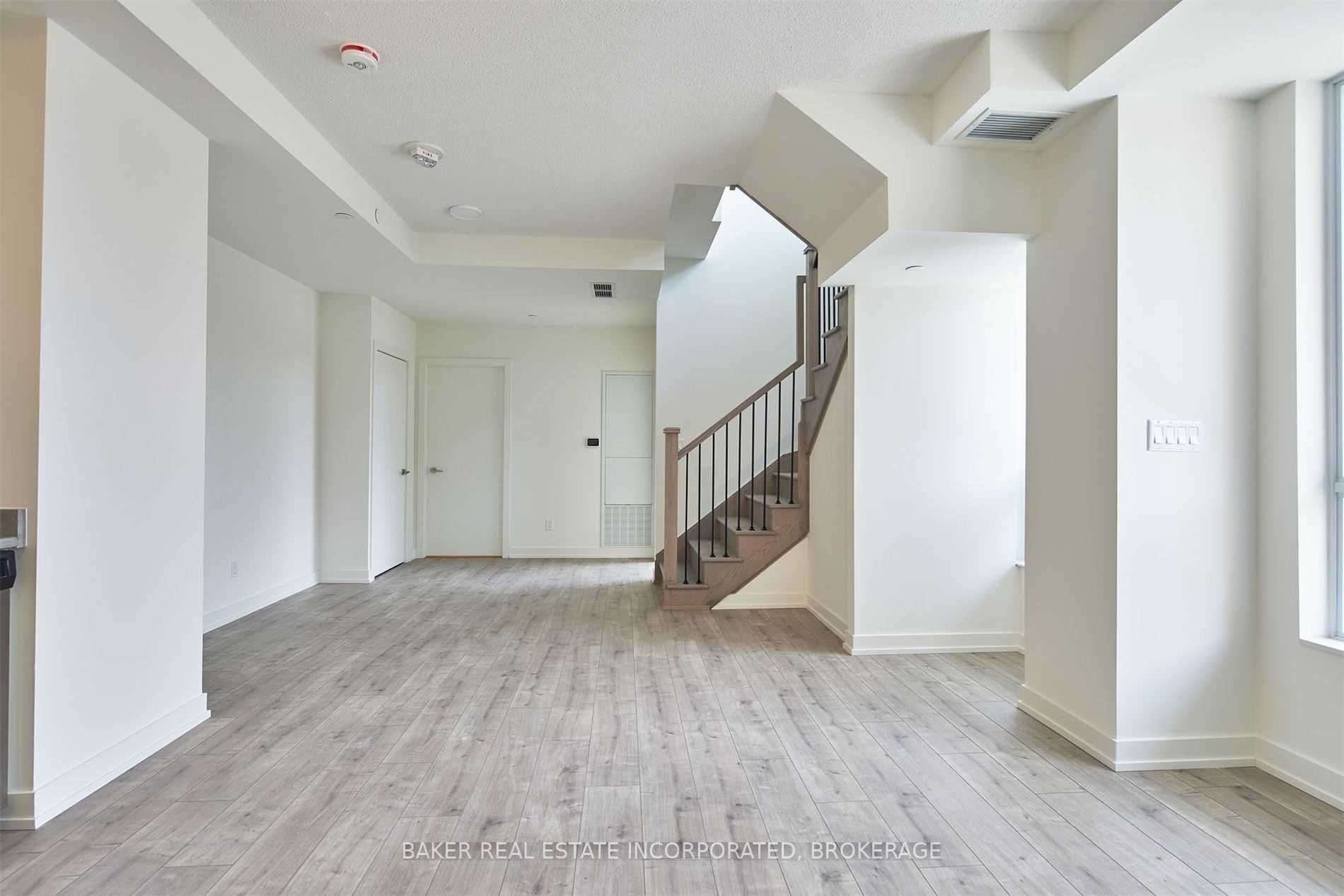 10 Wilby Cres, #103