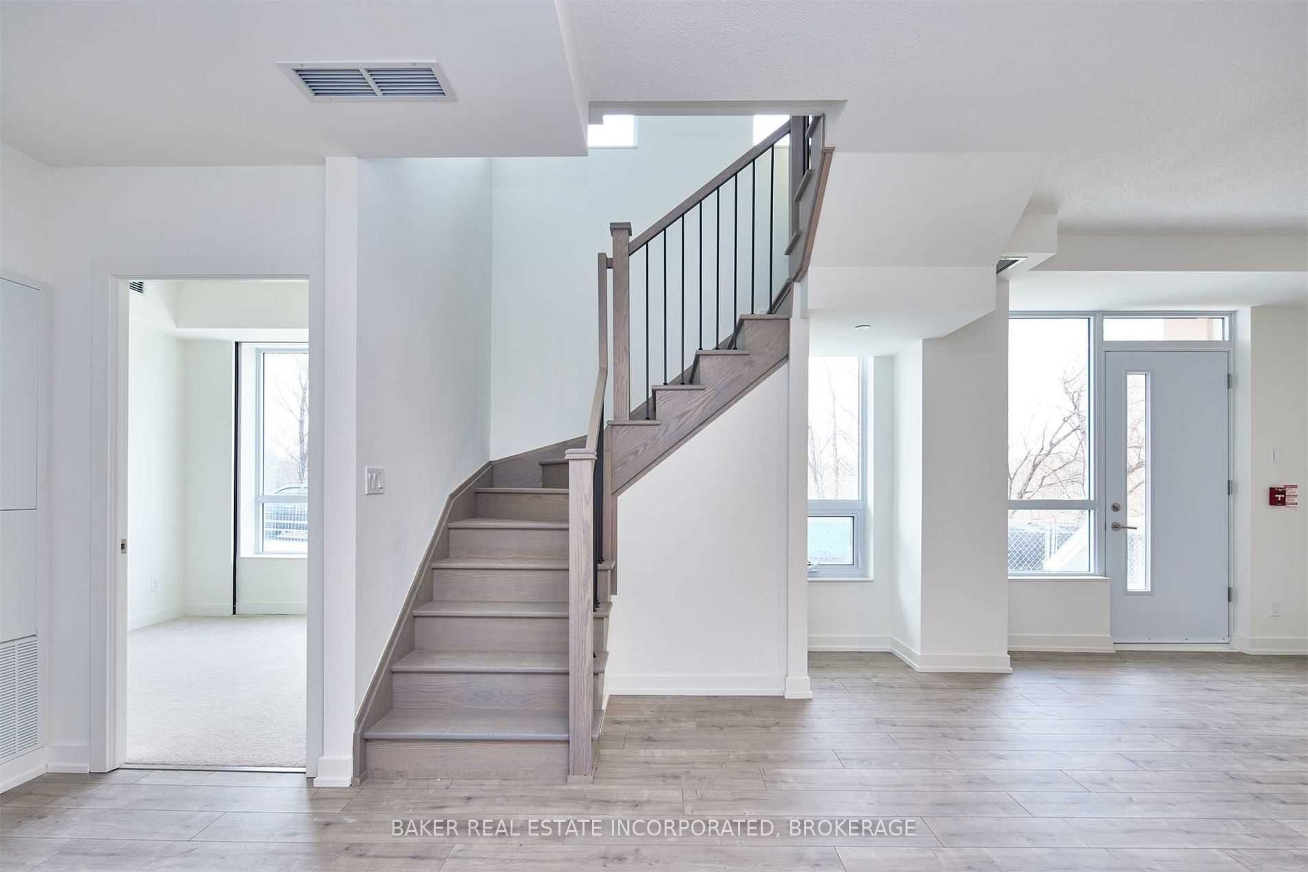 10 Wilby Cres, #103