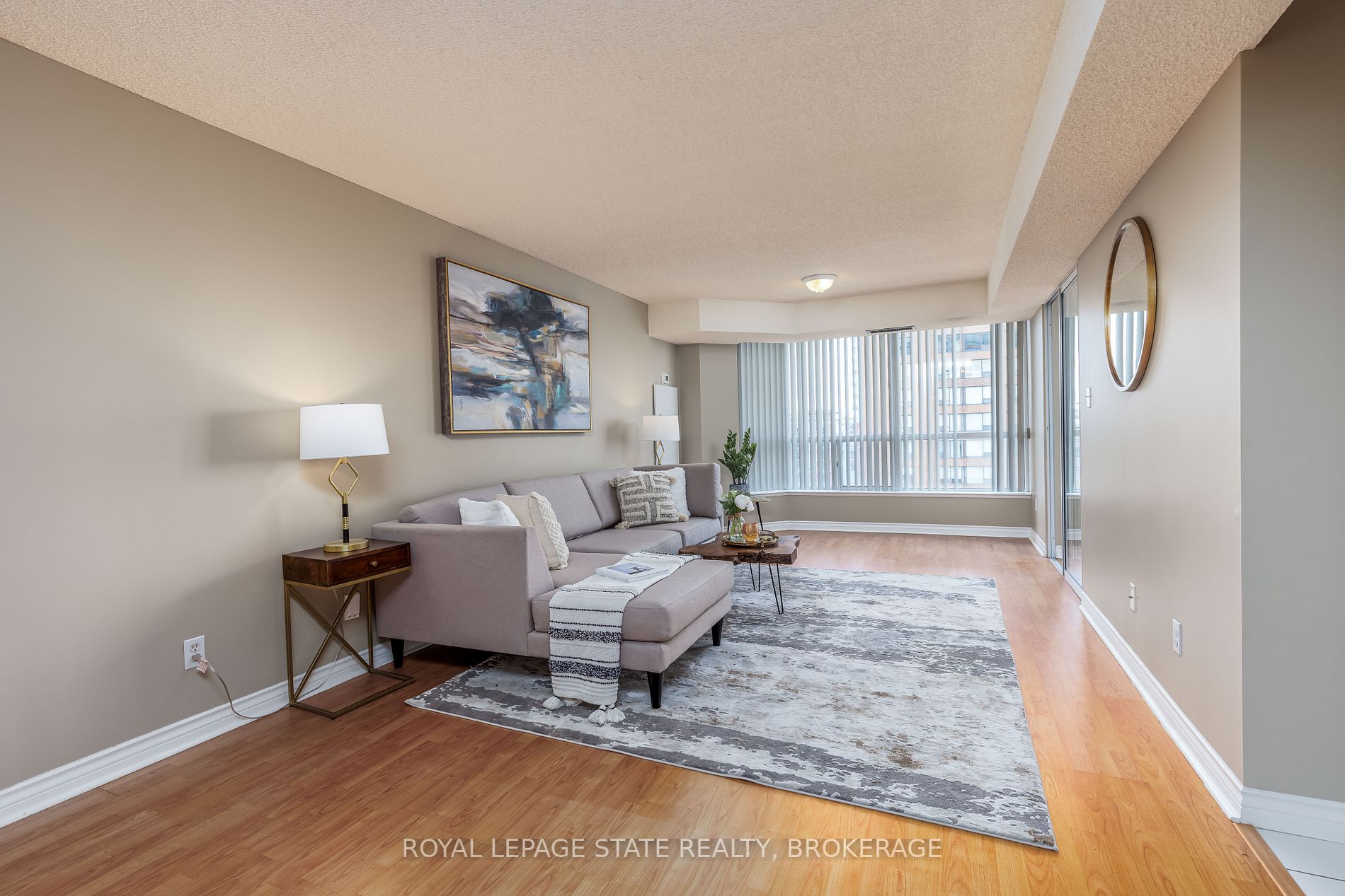 Listing W6008453 - Large Photo # 4