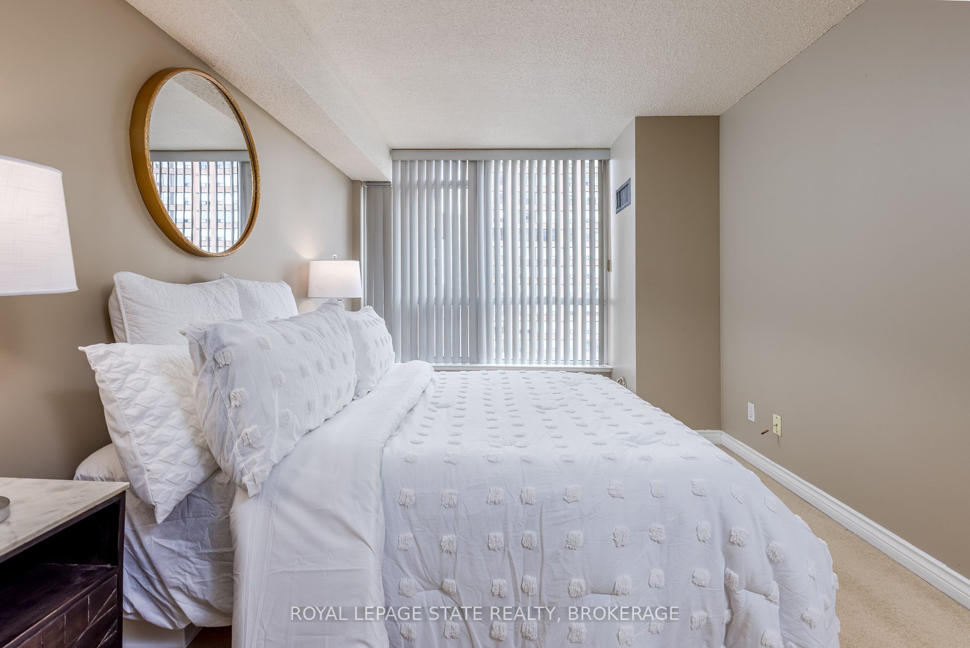 Listing W6008453 - Large Photo # 15