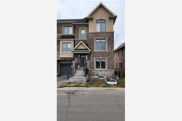 19 Oliana Way, Brampton