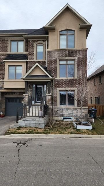 Listing W6008675 - Large Photo # 1