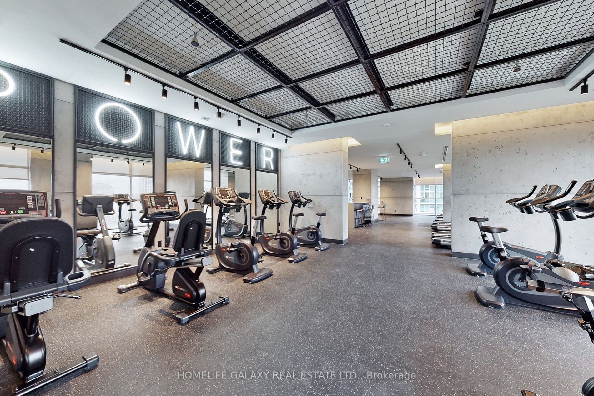 251 Manitoba St, #101