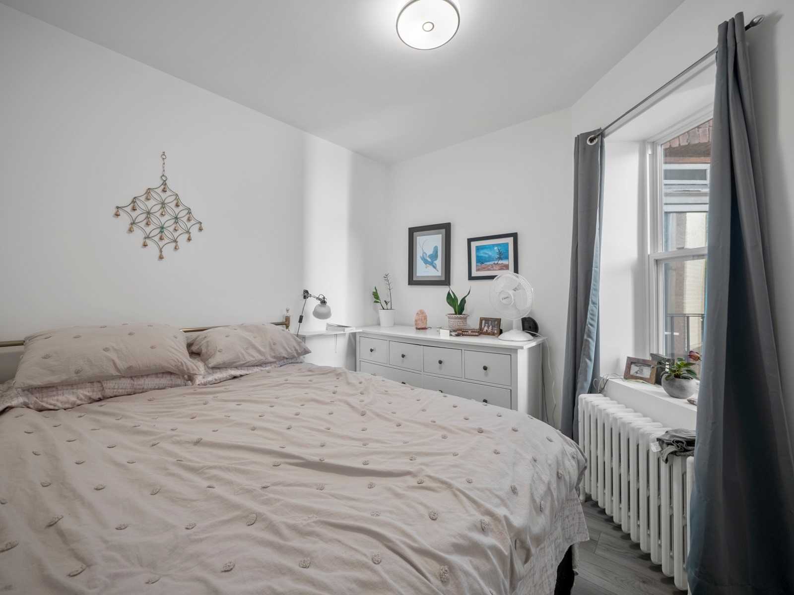 Listing W6008779 - Large Photo # 13