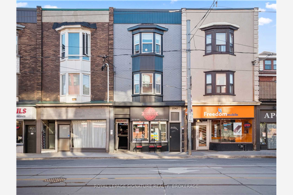 2243 Dundas St W, Toronto