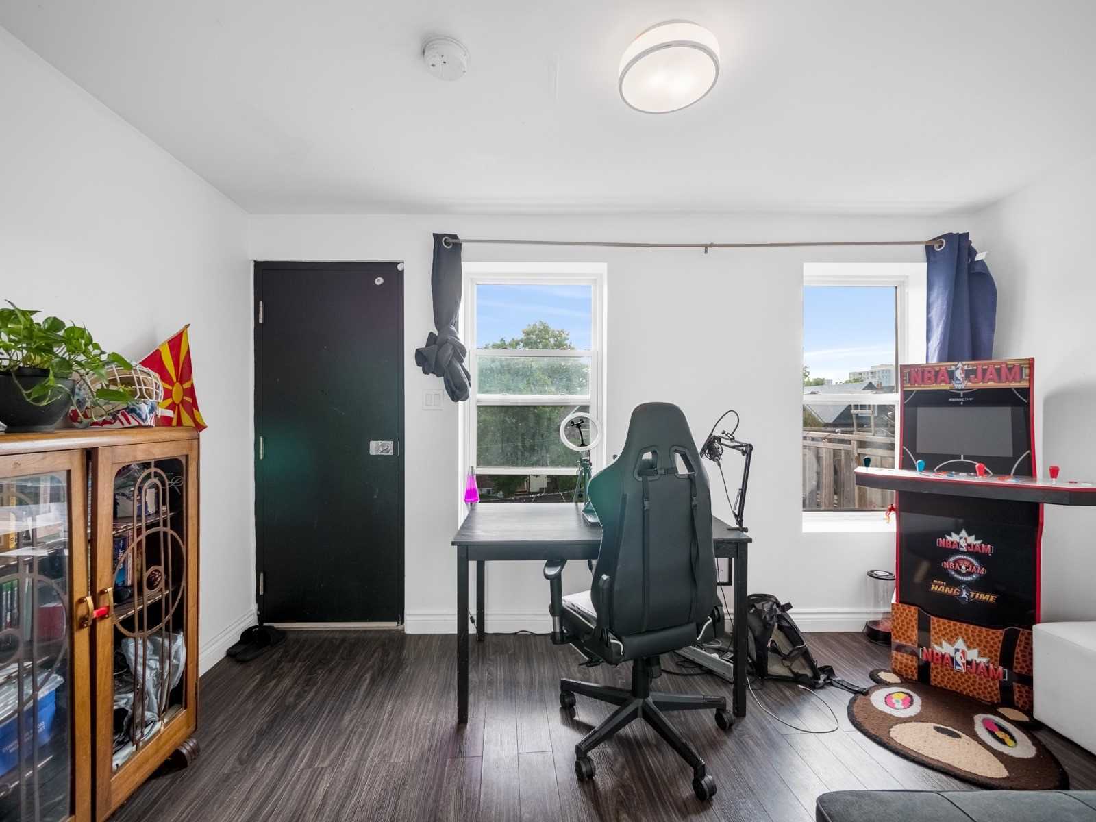 Listing W6008779 - Large Photo # 9