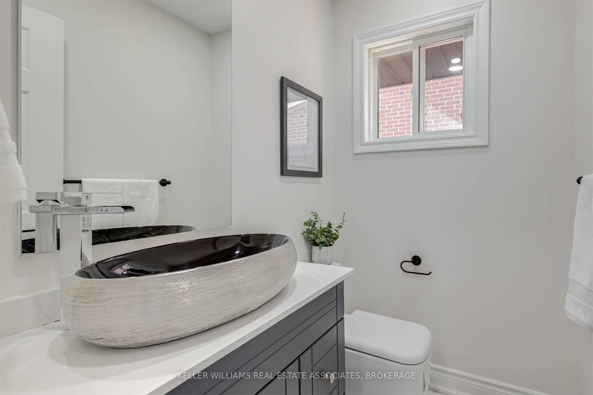 Listing W6009365 - Large Photo # 15