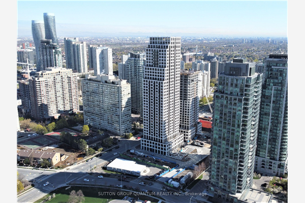 36 Elm Dr W, Mississauga