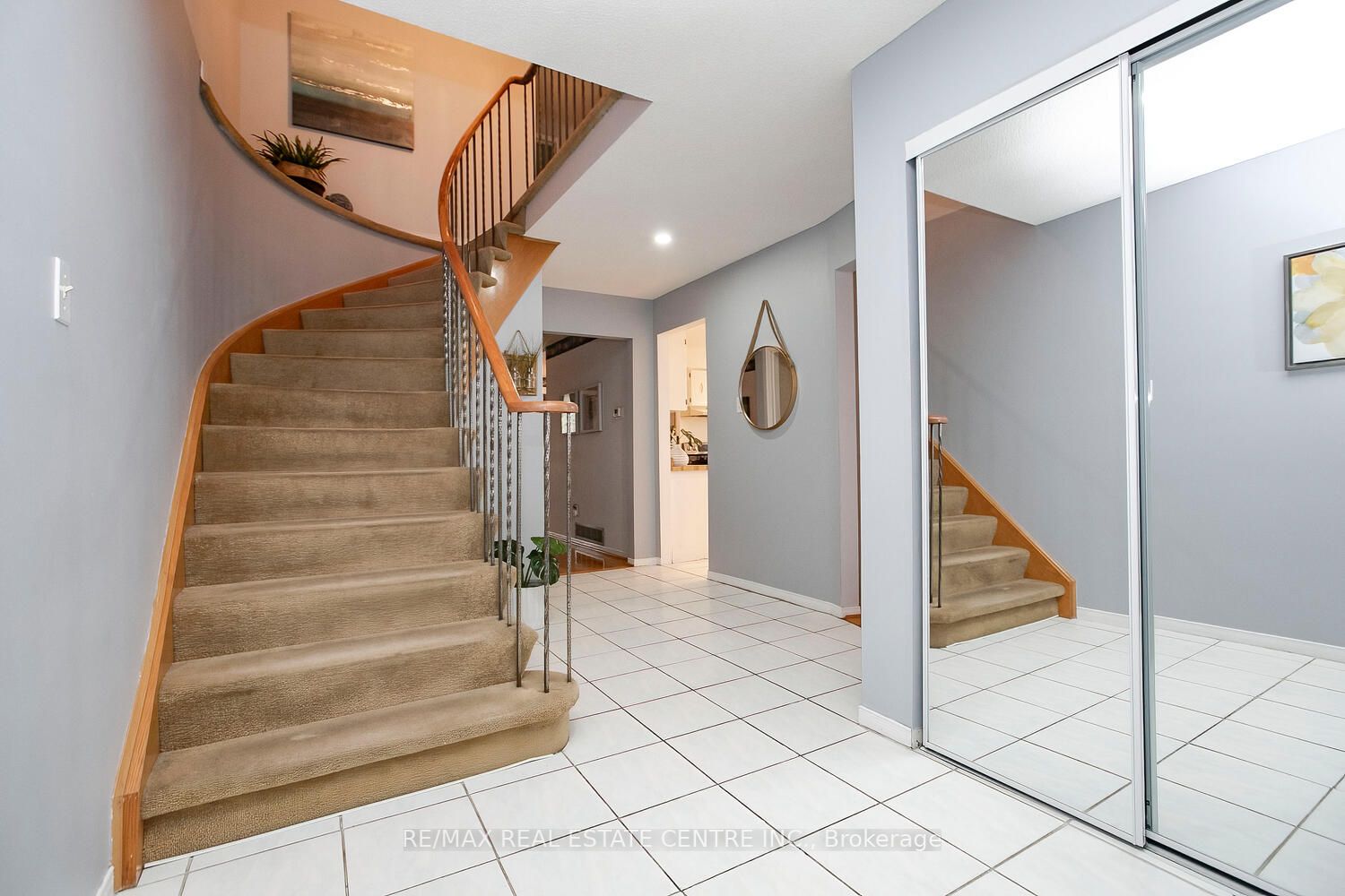 Listing W6009400 - Large Photo # 3