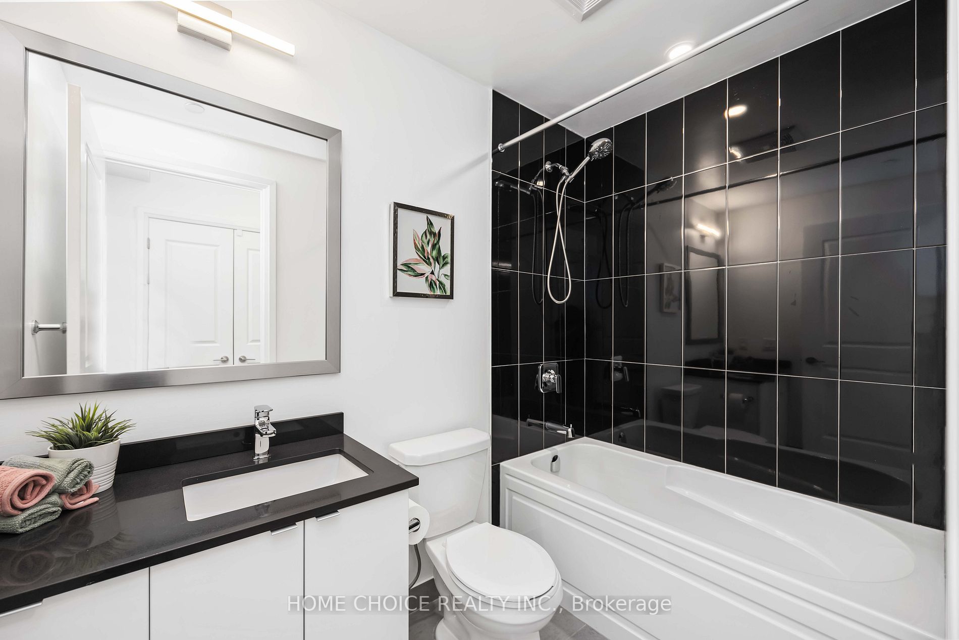 Listing W6009424 - Large Photo # 25