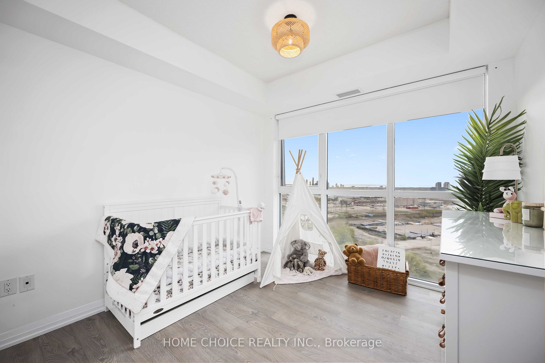 Listing W6009424 - Large Photo # 23