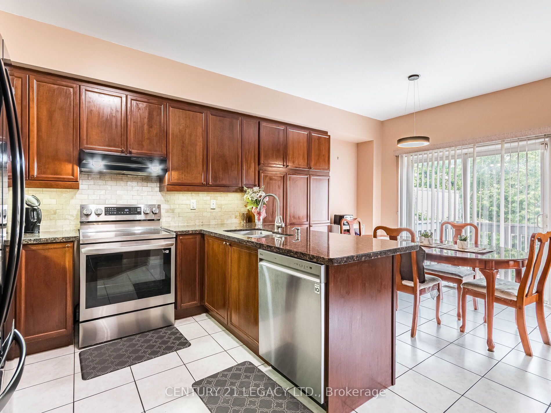 Listing W6009636 - Large Photo # 11