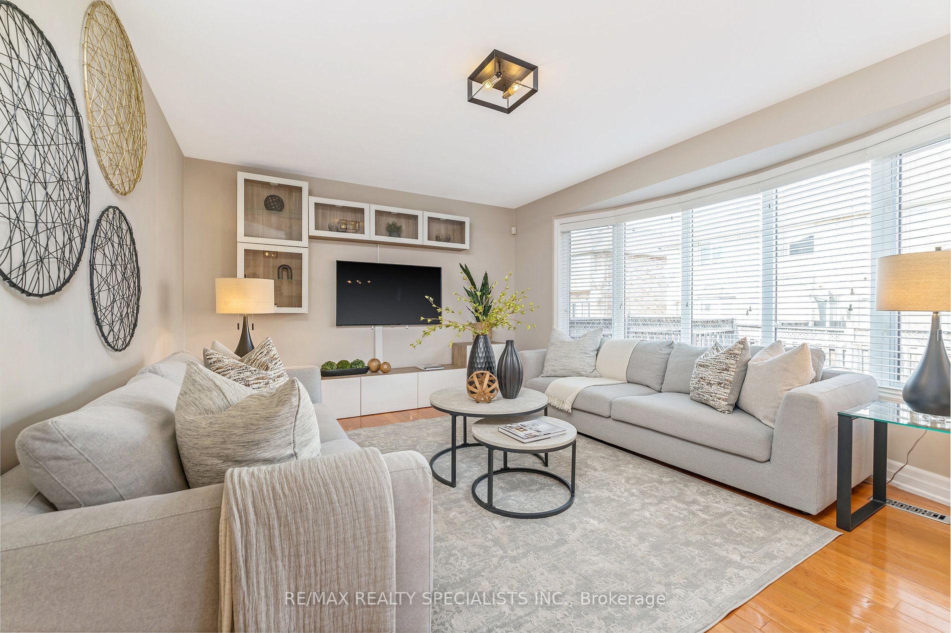 Listing W6009700 - Large Photo # 11