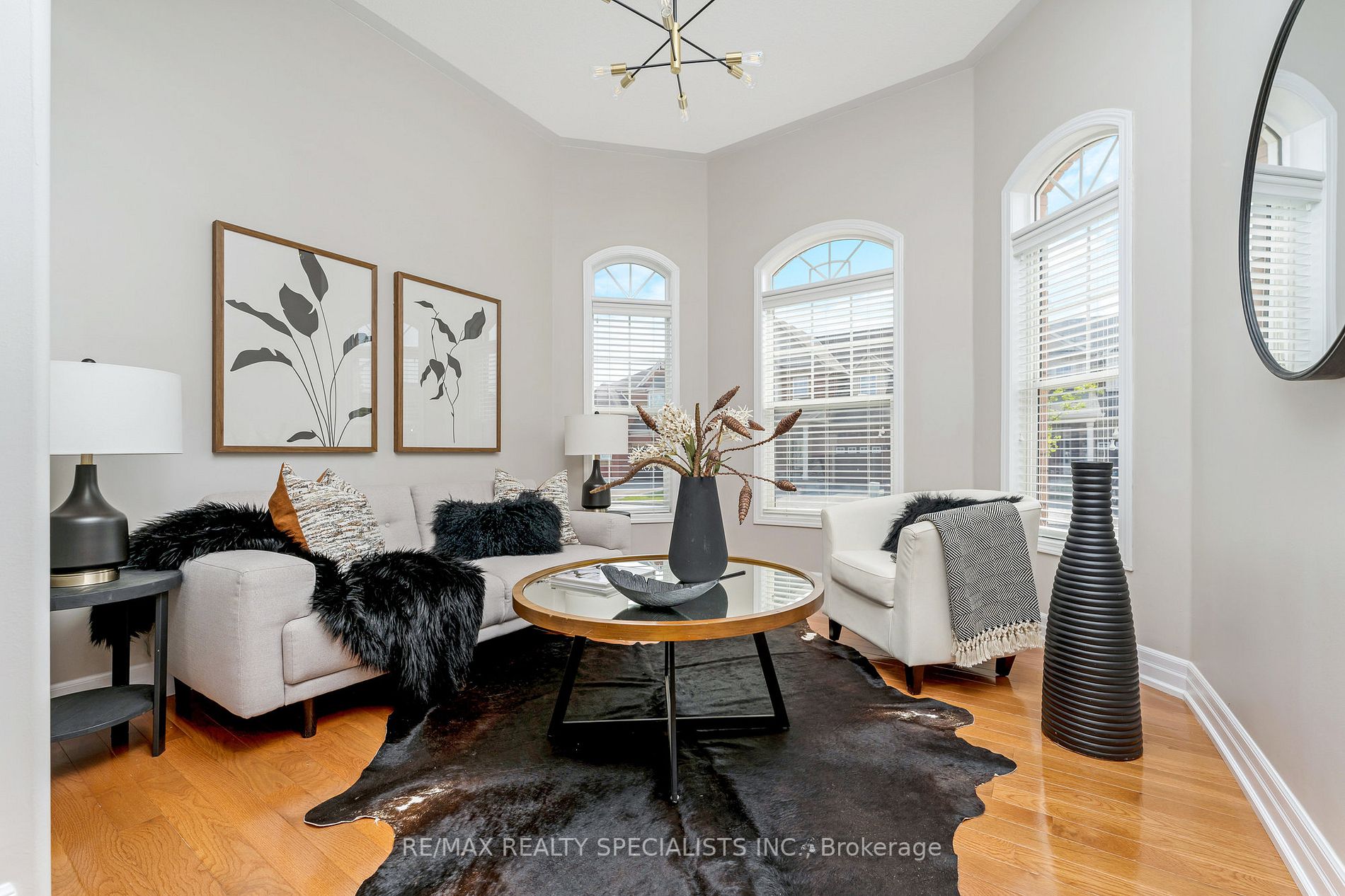 Listing W6009700 - Large Photo # 6