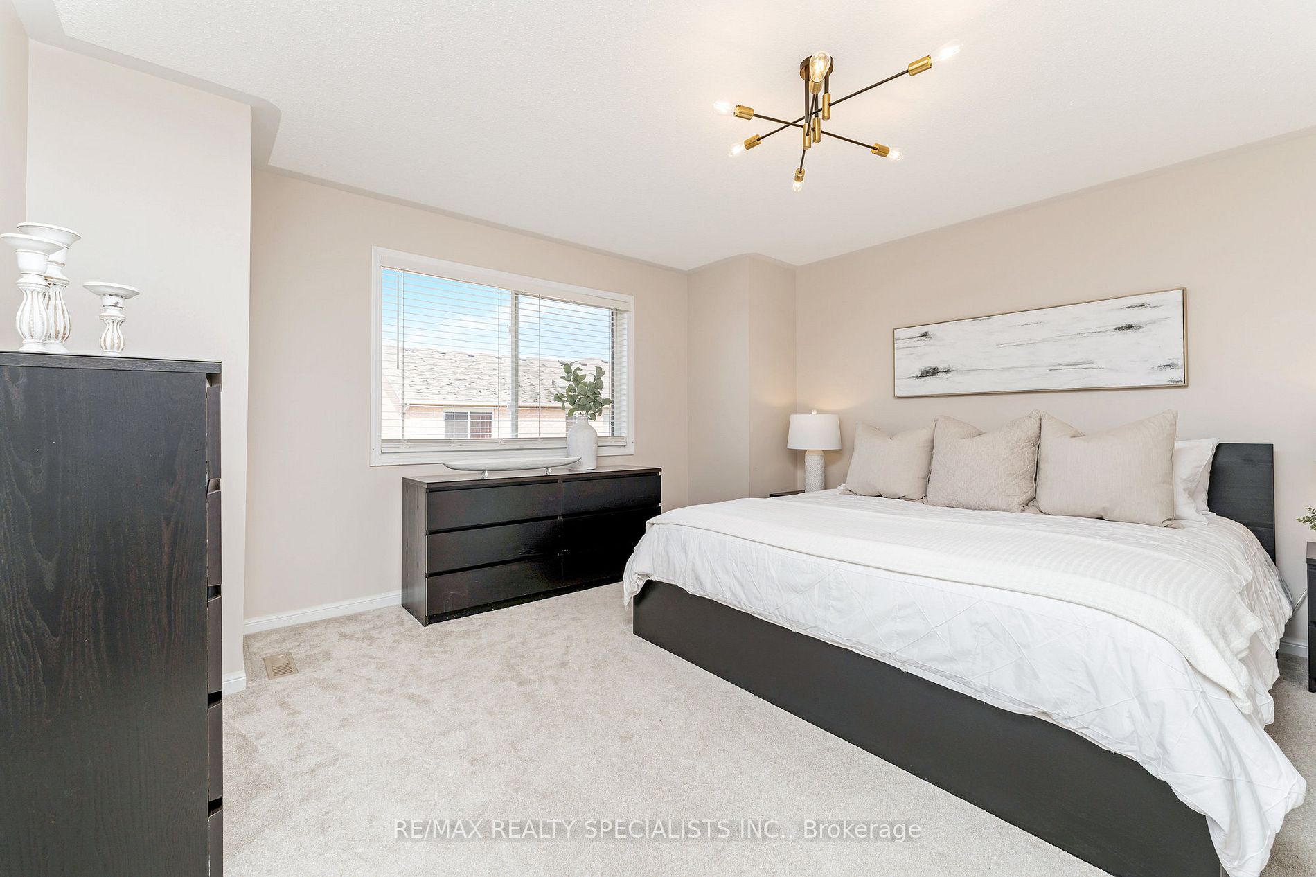 Listing W6009700 - Large Photo # 23