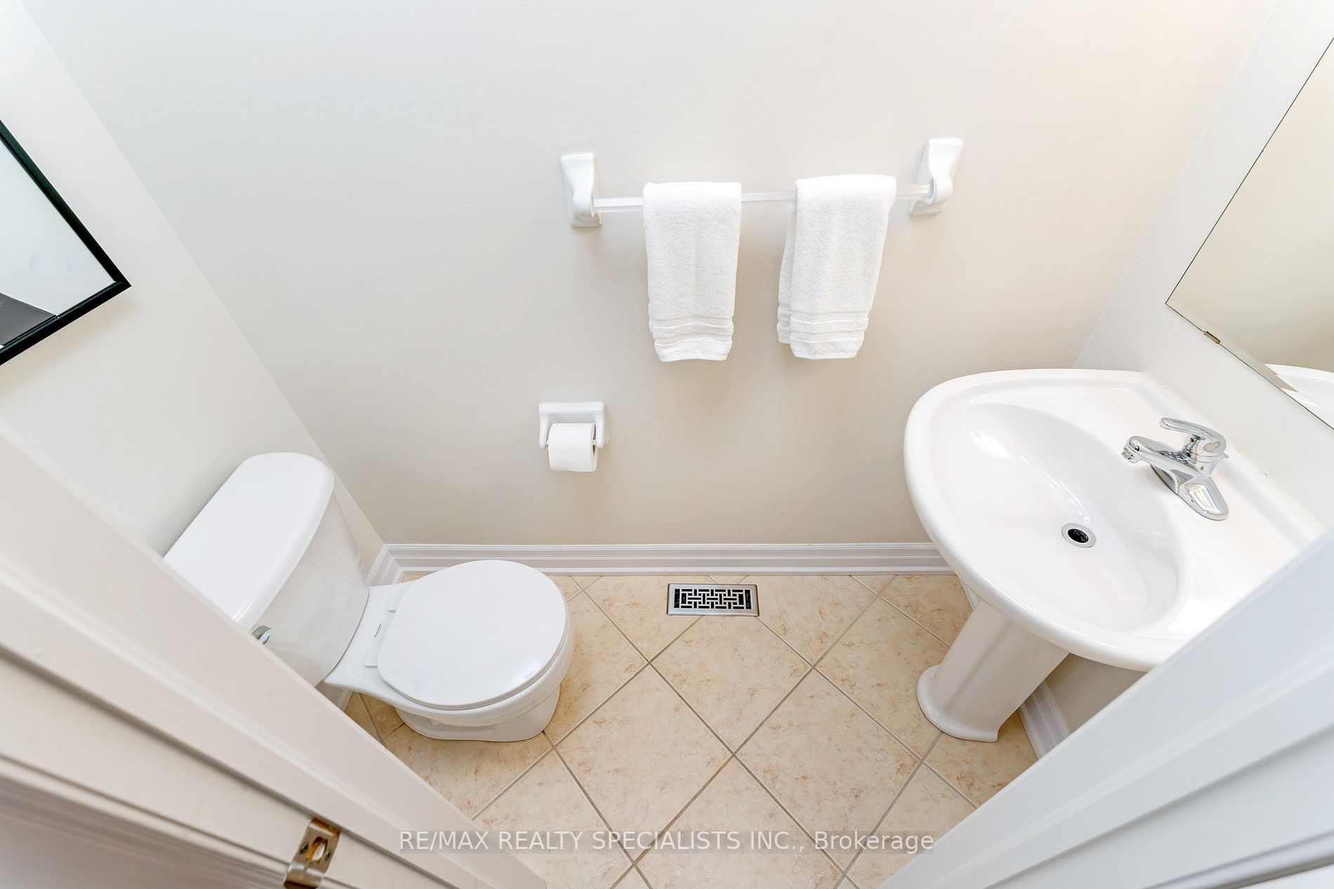 Listing W6009700 - Large Photo # 20
