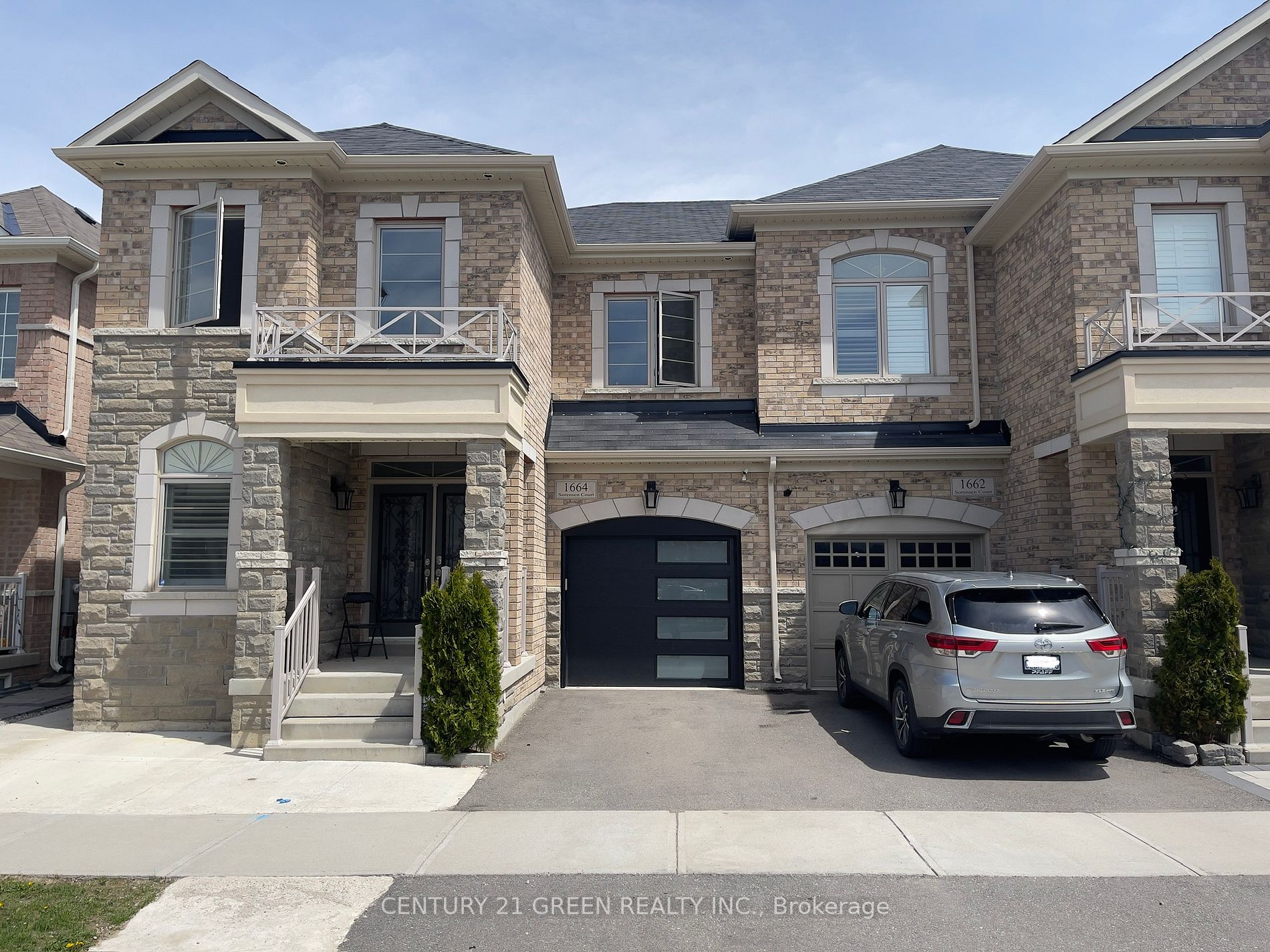 Listing W6009924 - Large Photo # 1