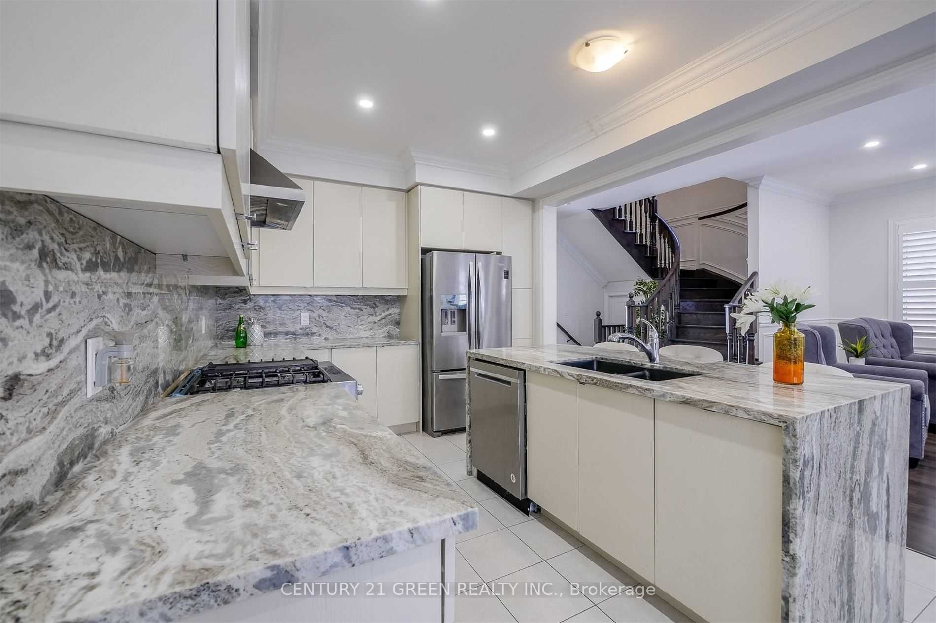 Listing W6009924 - Large Photo # 19