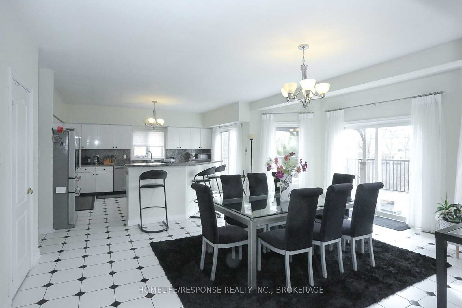 2166 Erin Centre Blvd