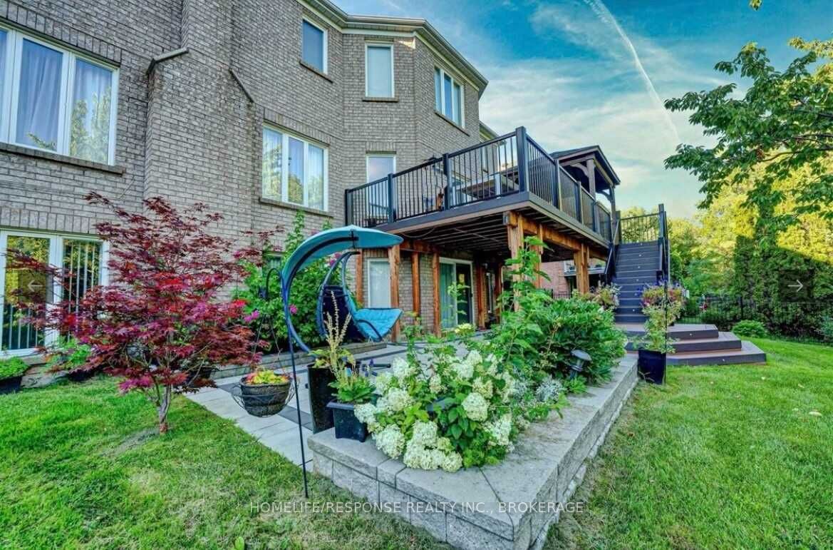 2166 Erin Centre Blvd