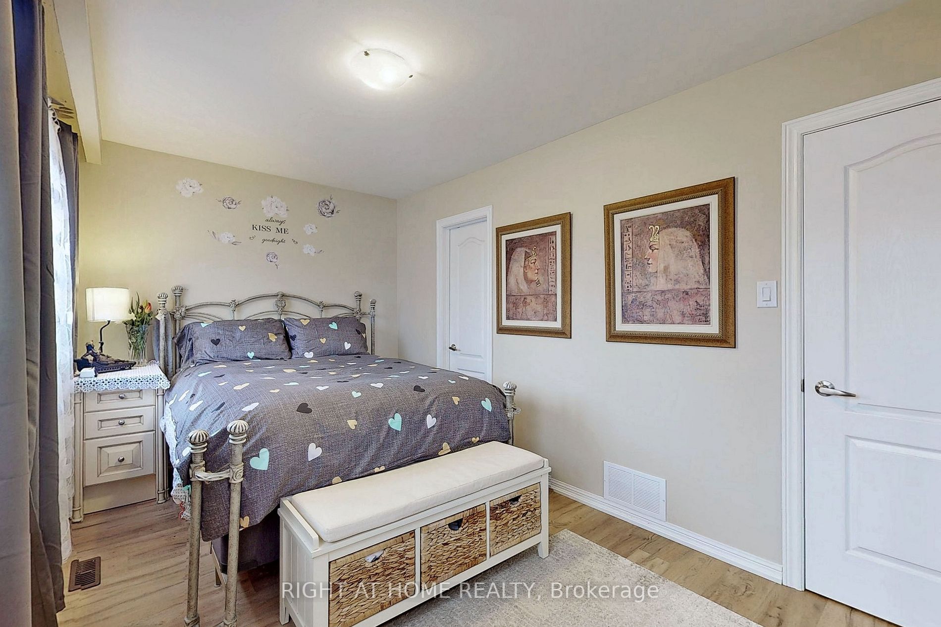 521 Boismere Crt