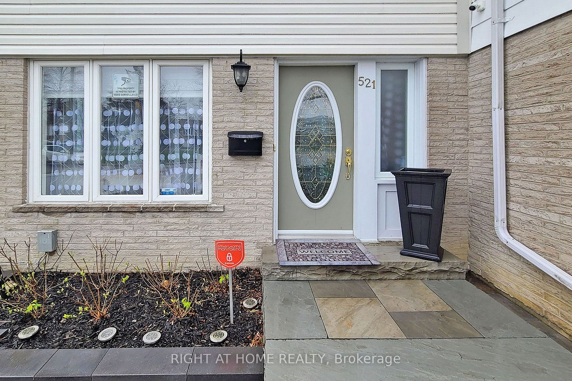 521 Boismere Crt