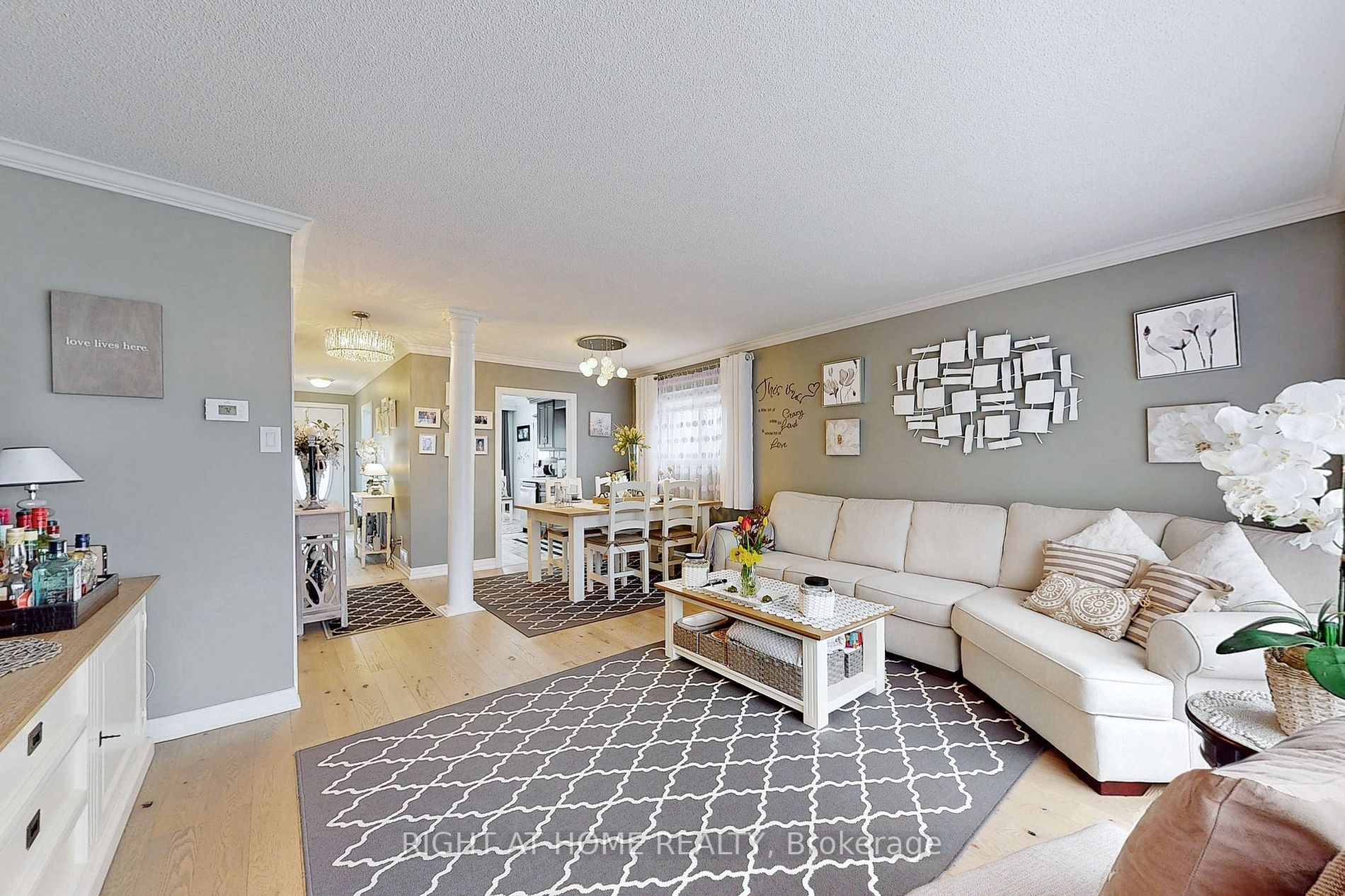 521 Boismere Crt