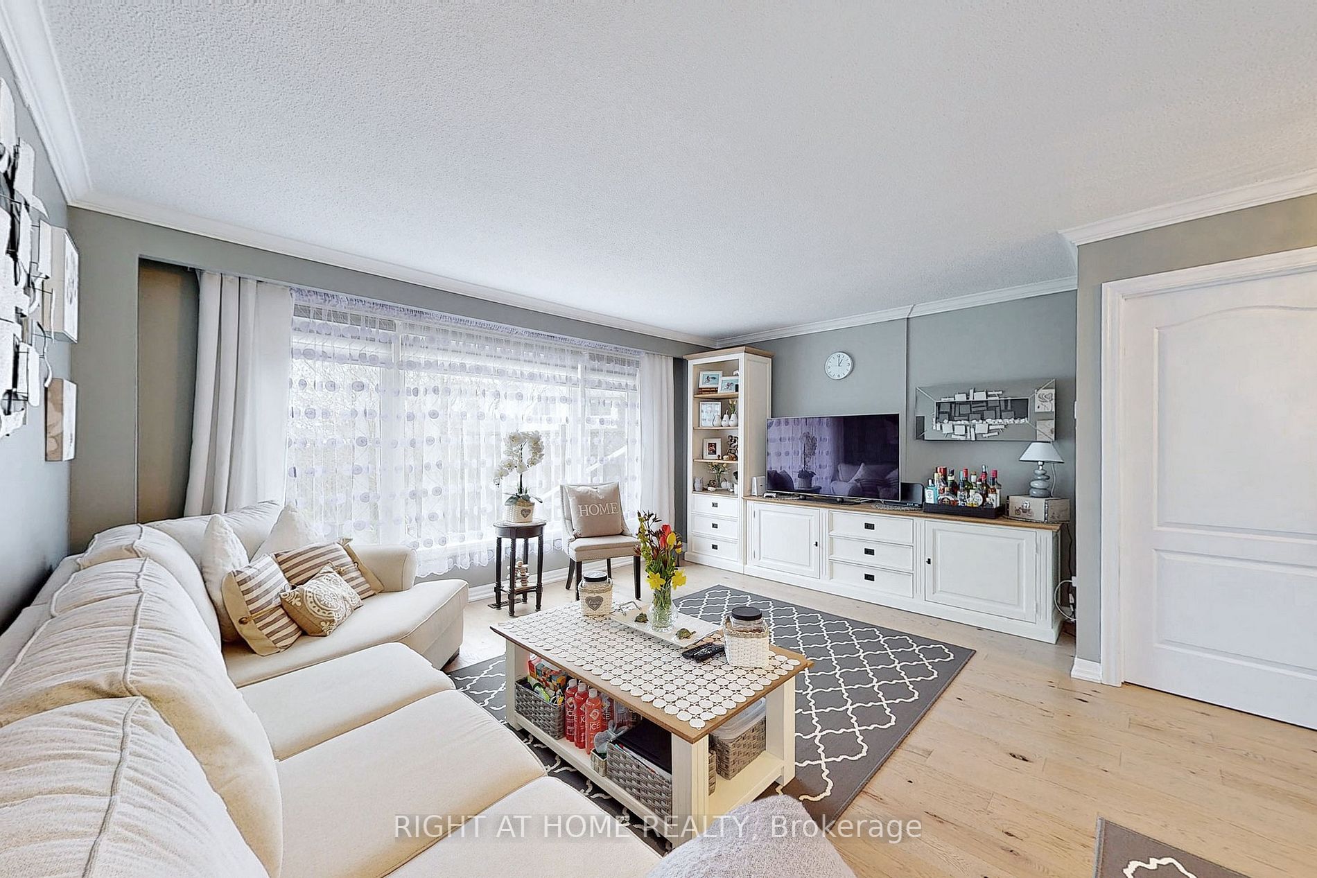 521 Boismere Crt