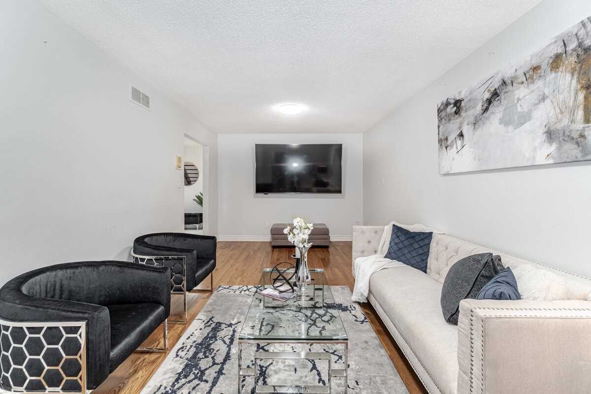 7 Keily Crescent