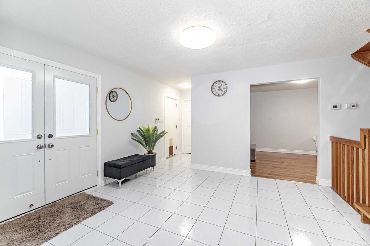7 Keily Crescent