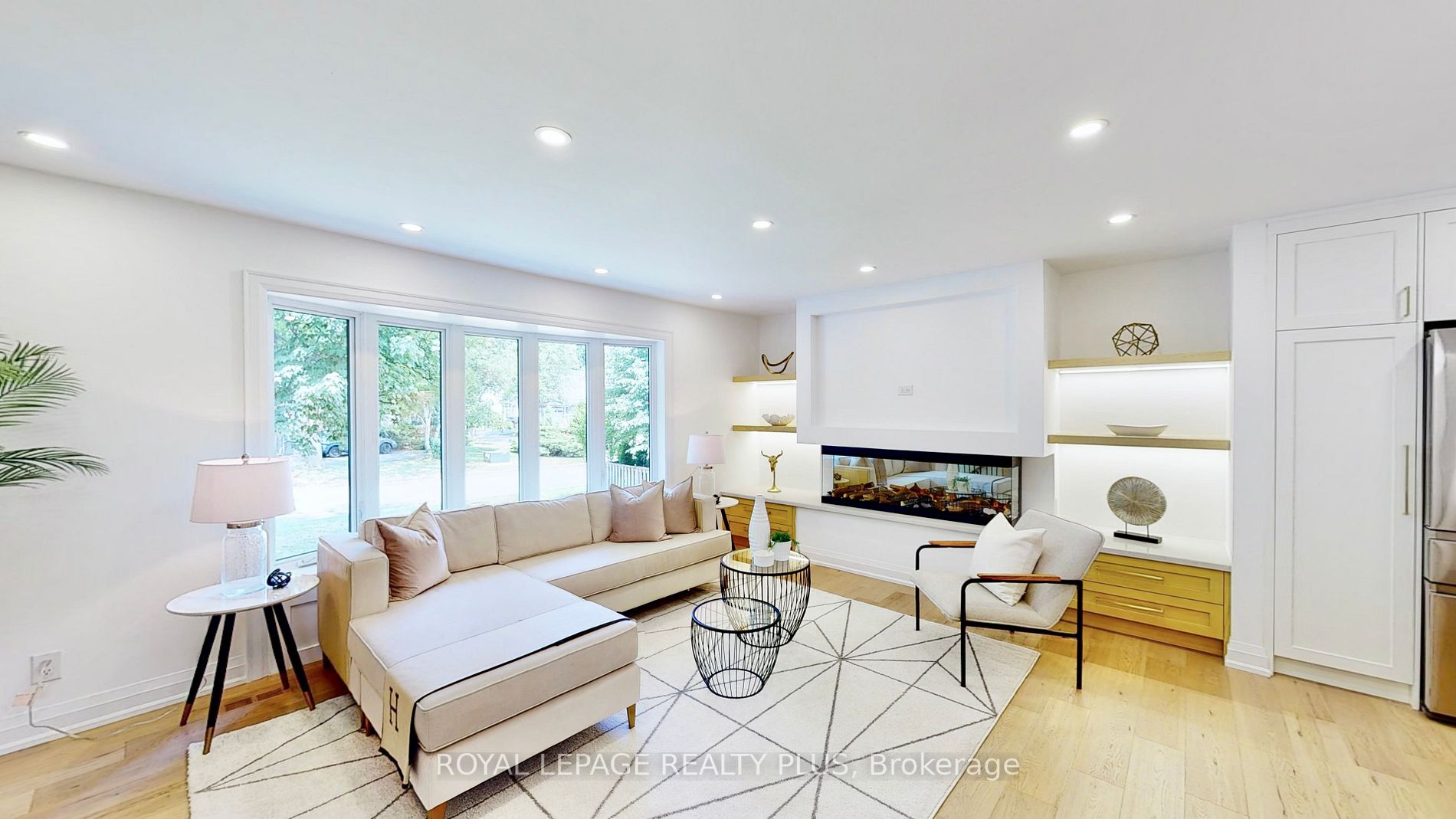 Listing W6010380 - Large Photo # 6