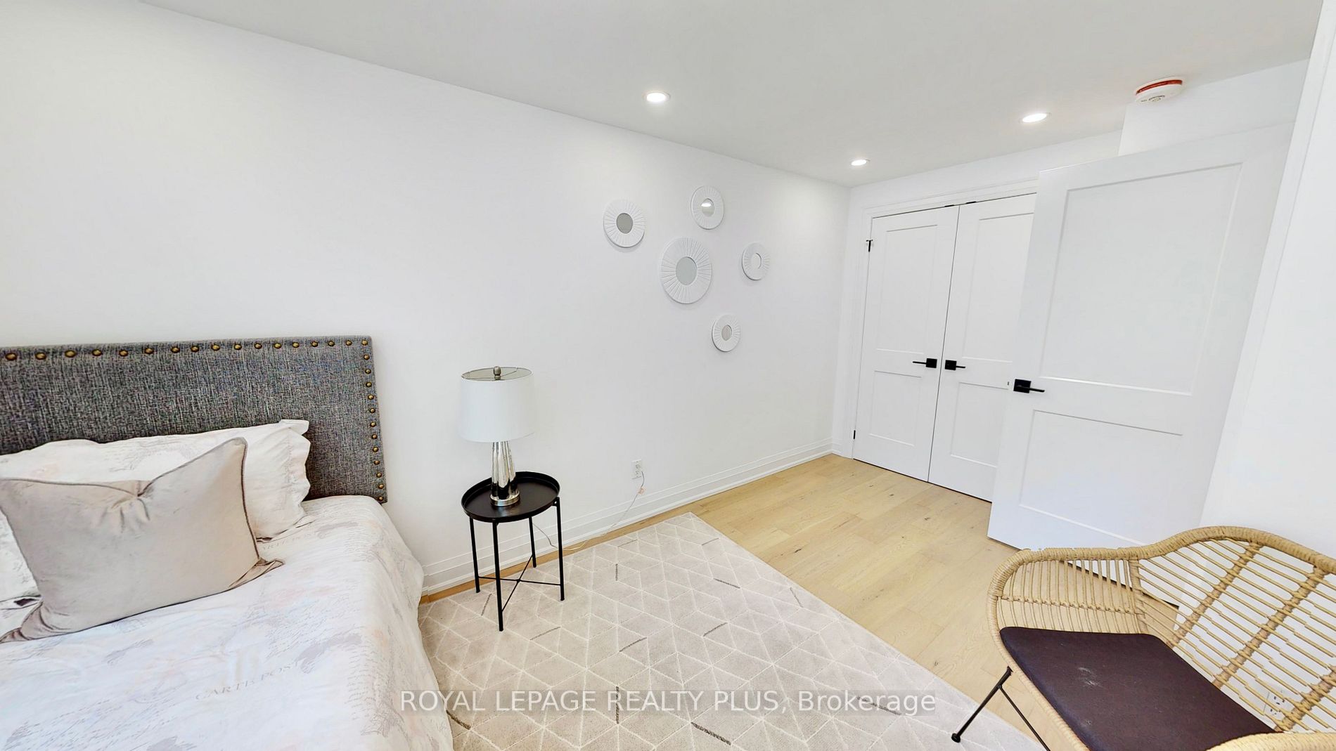 Listing W6010380 - Large Photo # 17