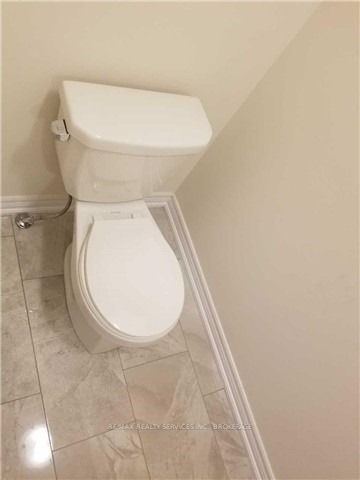 Listing W6010393 - Large Photo # 9