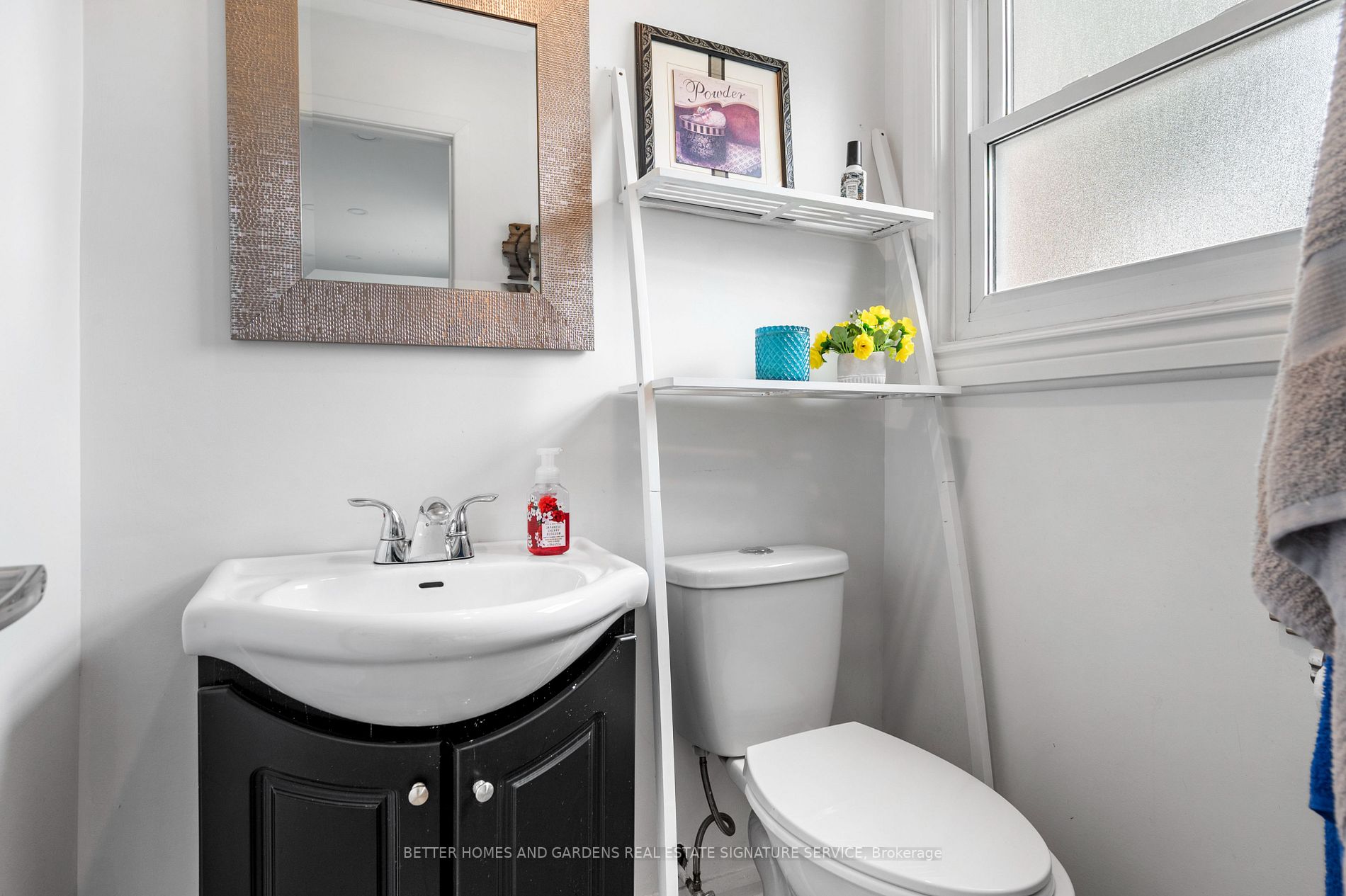 Listing W6010532 - Large Photo # 8